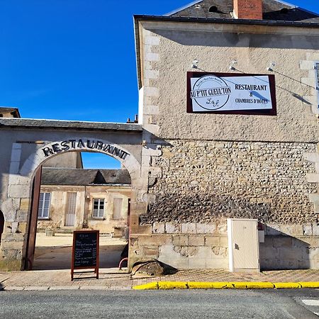 Au P'Tit Gueul'Ton Bed and Breakfast Les Aix-d'Angillon Buitenkant foto